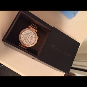 Rose gold michael kors watch obo